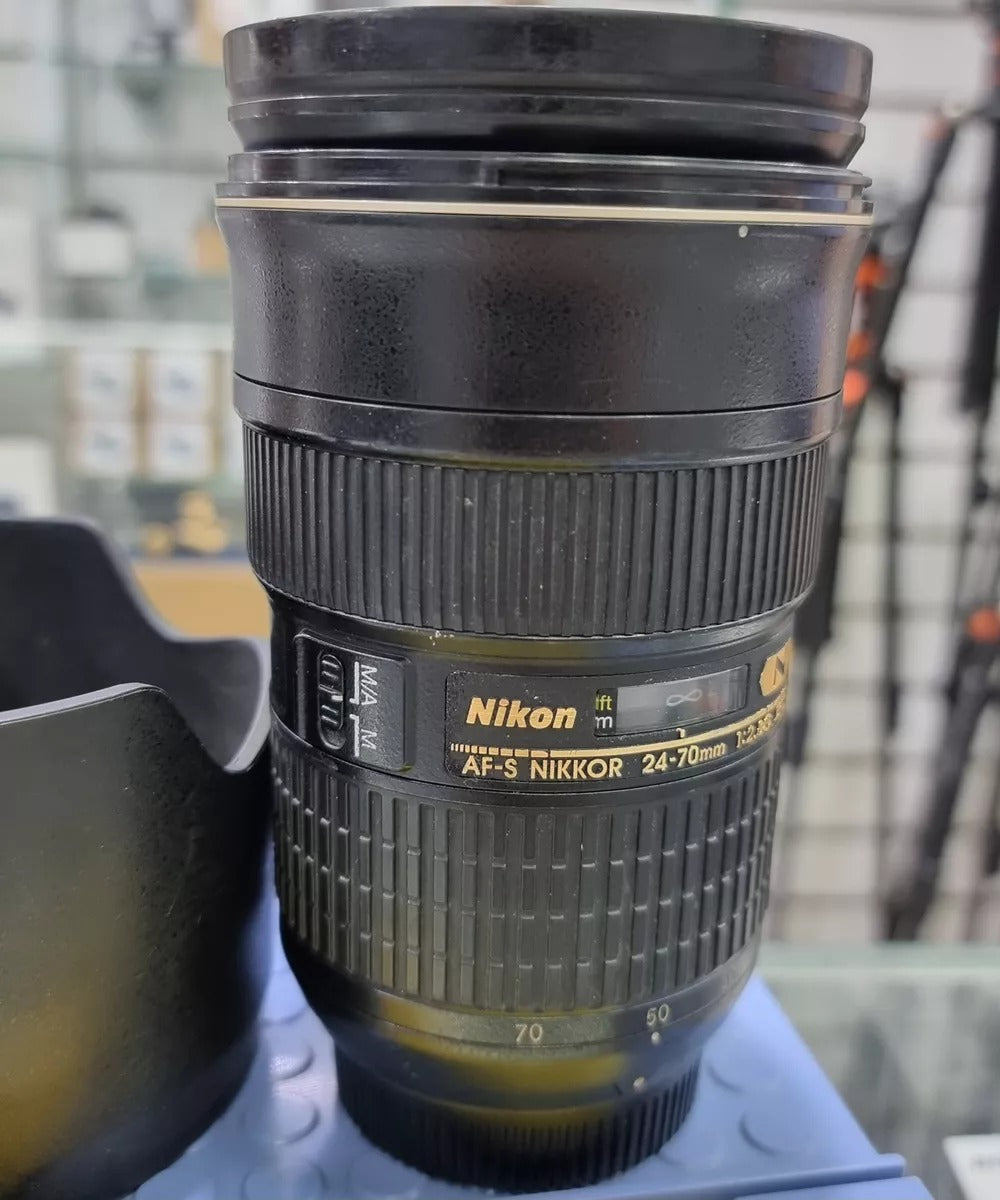 Lente Nikon 24-70mm disponível!