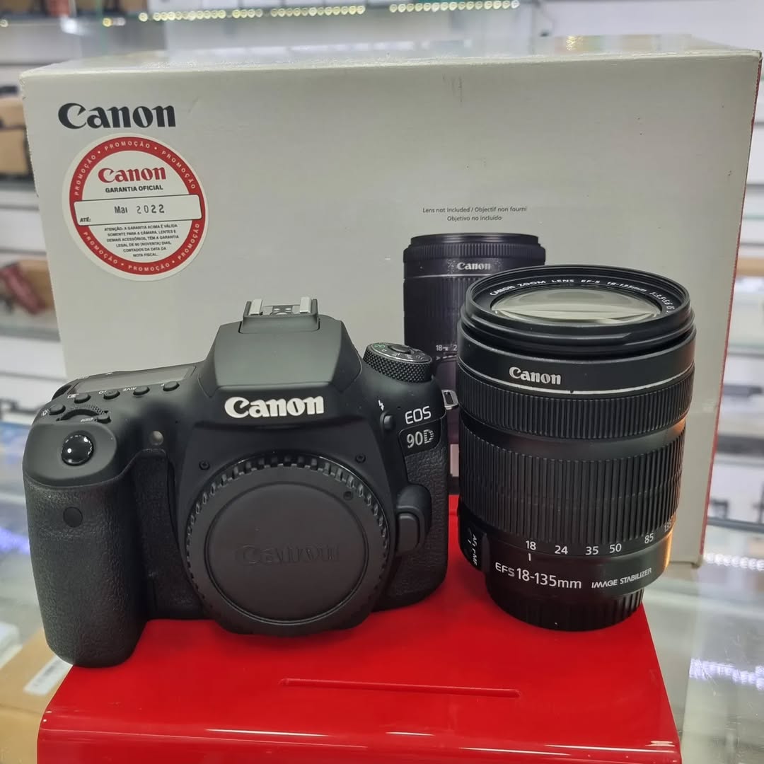 Canon 90D + lente 18-135mm (seminova) disponível!