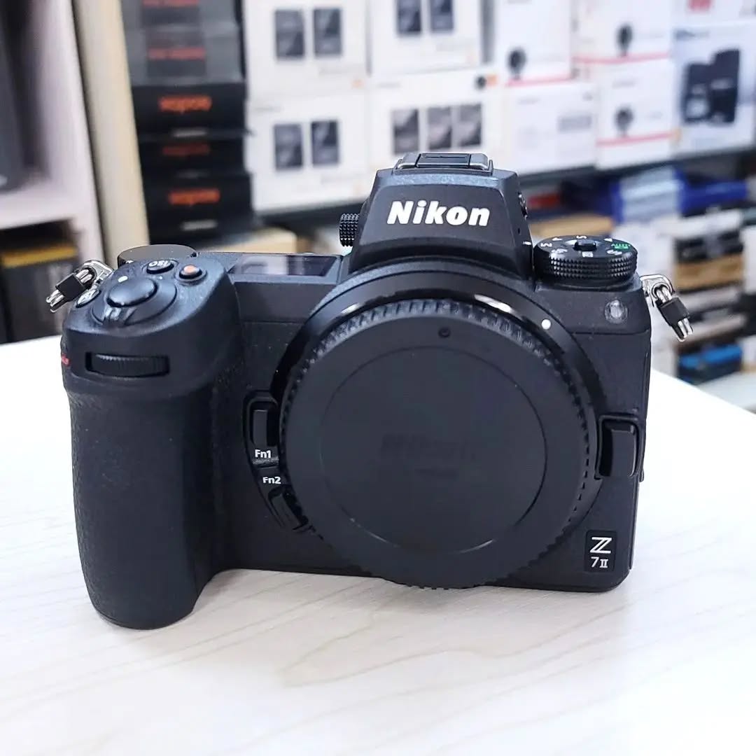 Nikon Z7 II (corpo) seminova disponível!