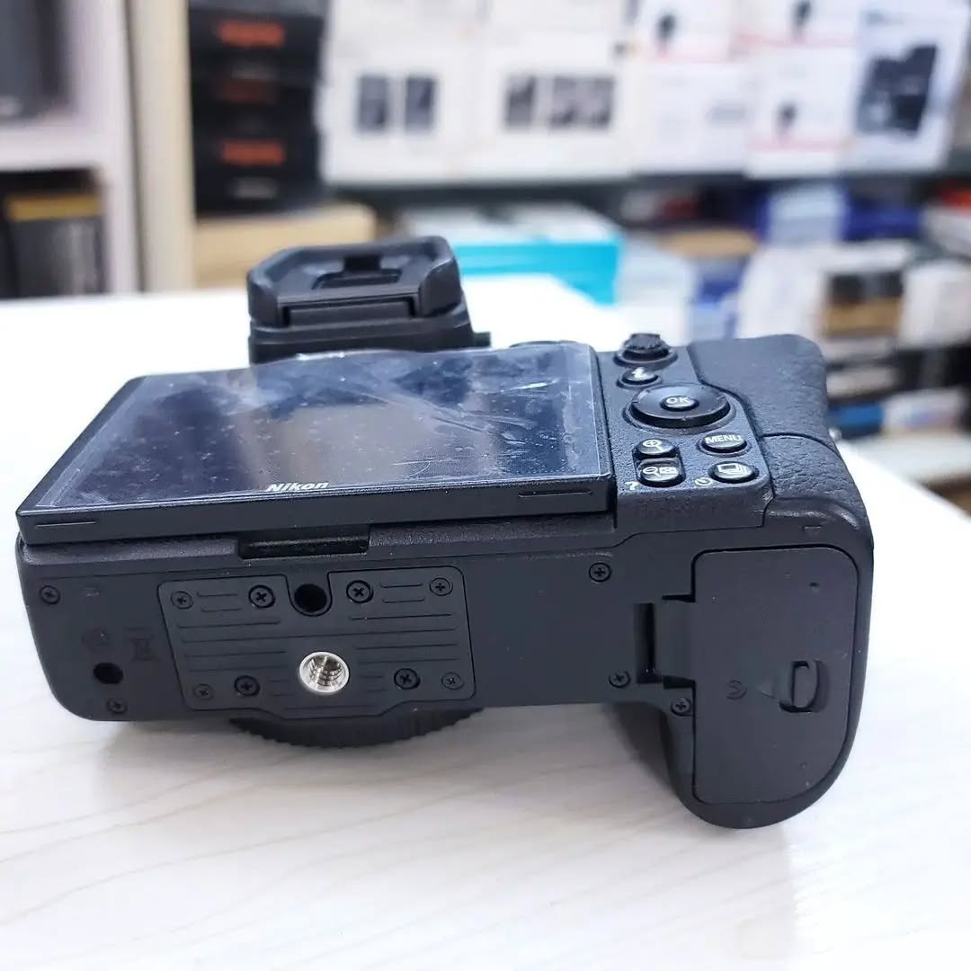 Nikon Z7 II (corpo) seminova disponível!