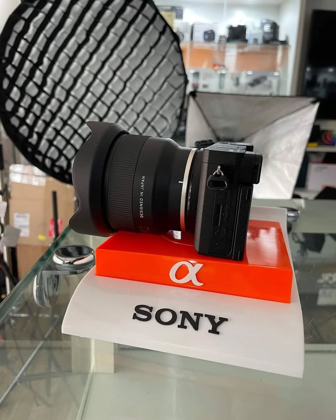 Sony A6500 + lente Tamron 35mm disponível!