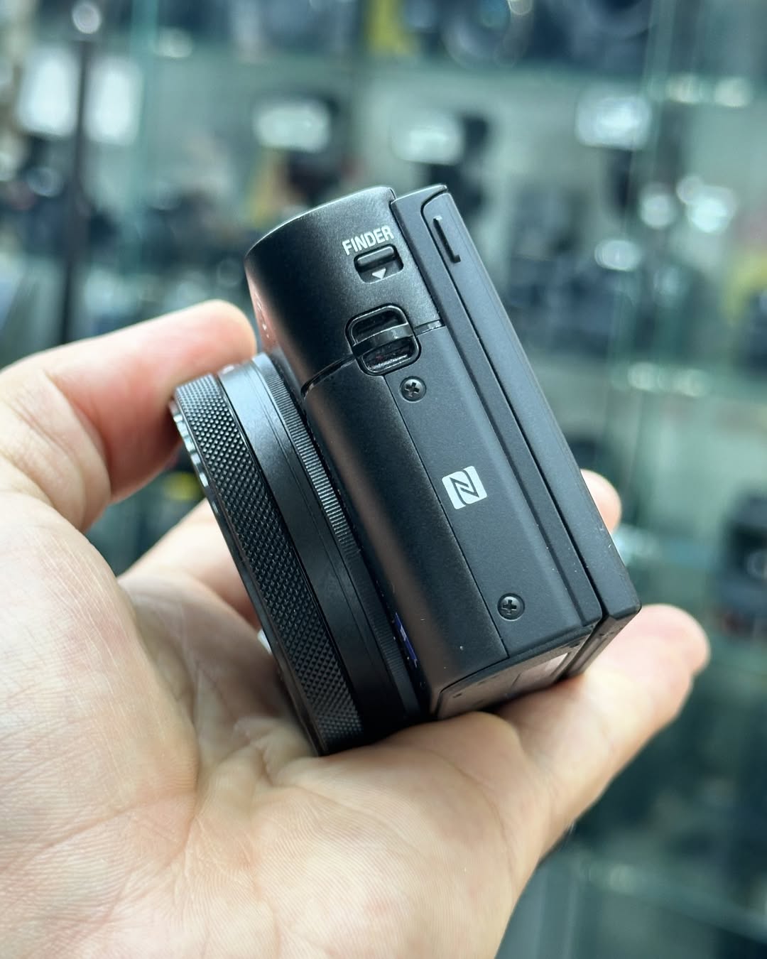 Câmera SONY RX100 M5 – Compacta Premium ✨📸