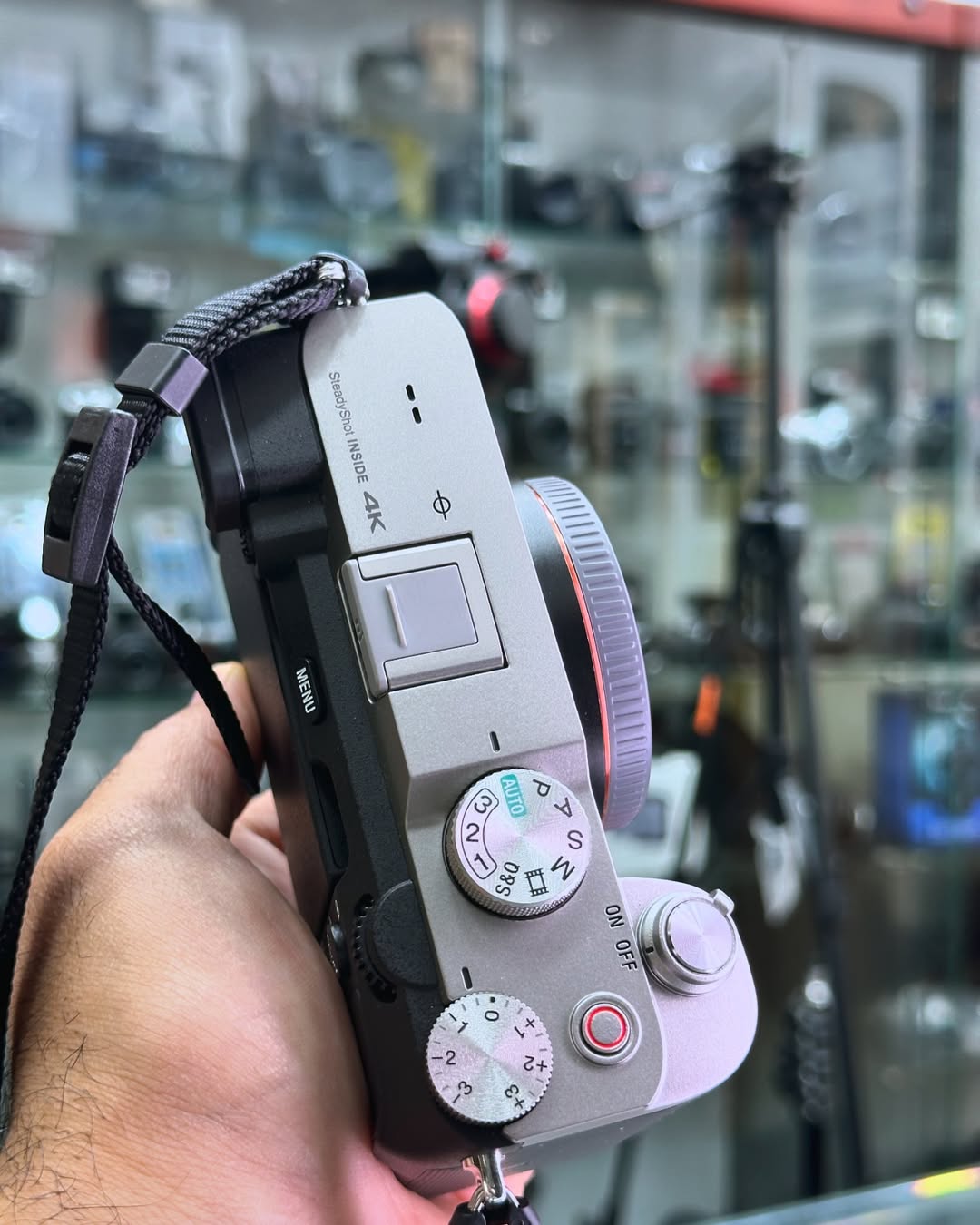 Câmera SONY A7C – Mirrorless Full Frame Compacta ✨📸