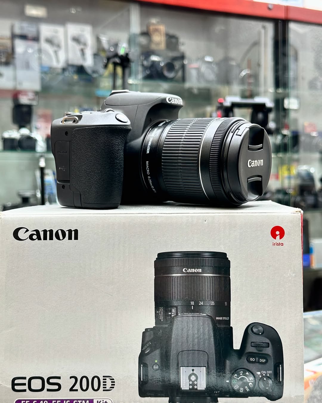 CANON 200D com Lente 18-55mm – Seminova ✨📸