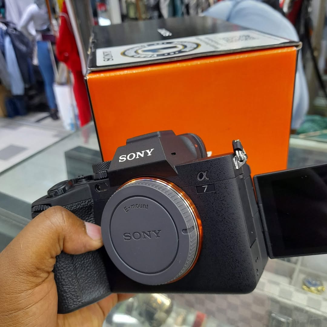 Sony A7 IV (corpo) seminova + caixa 📸🔥