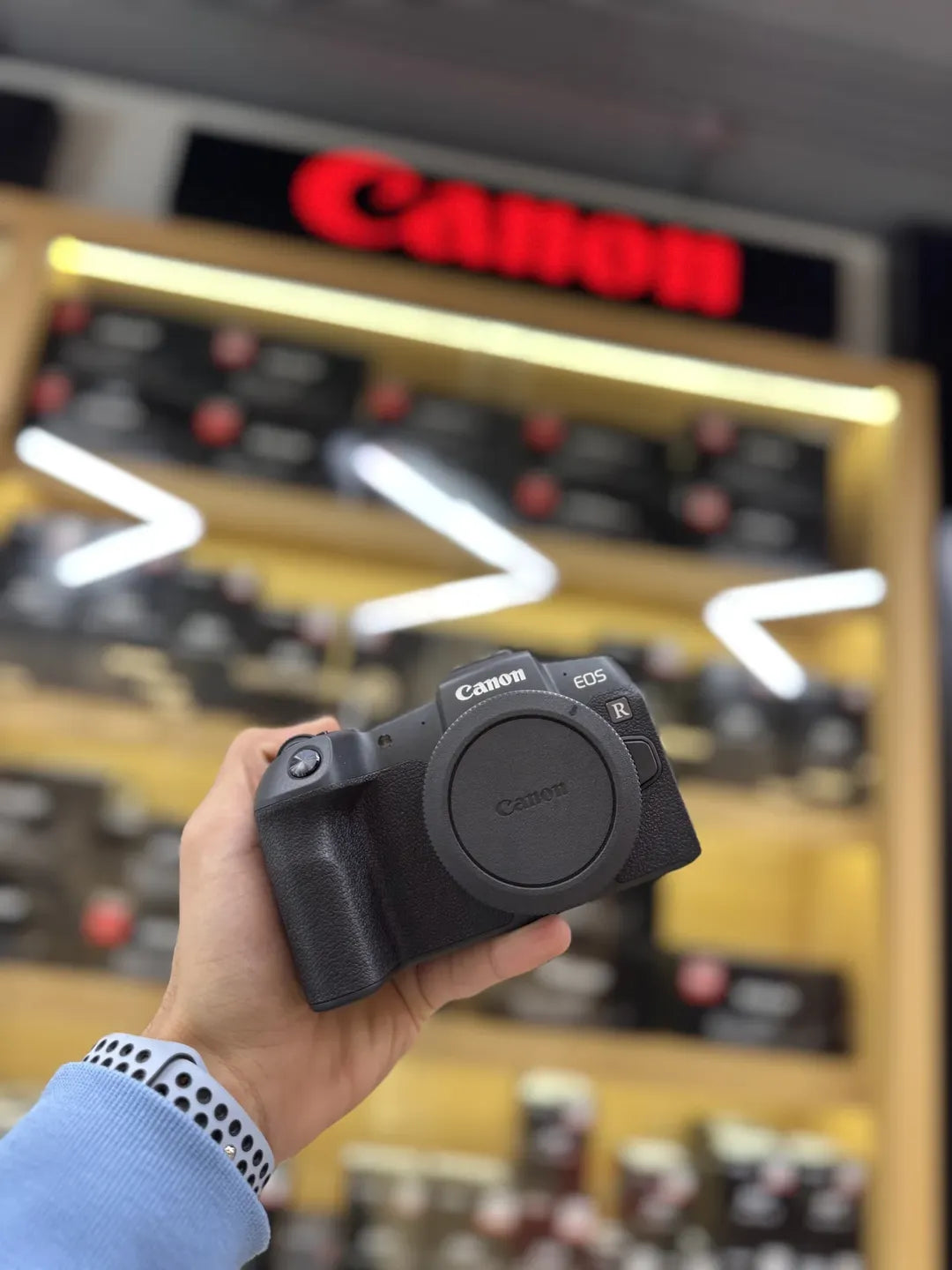 Canon EOS RP seminova disponível AGORA!
